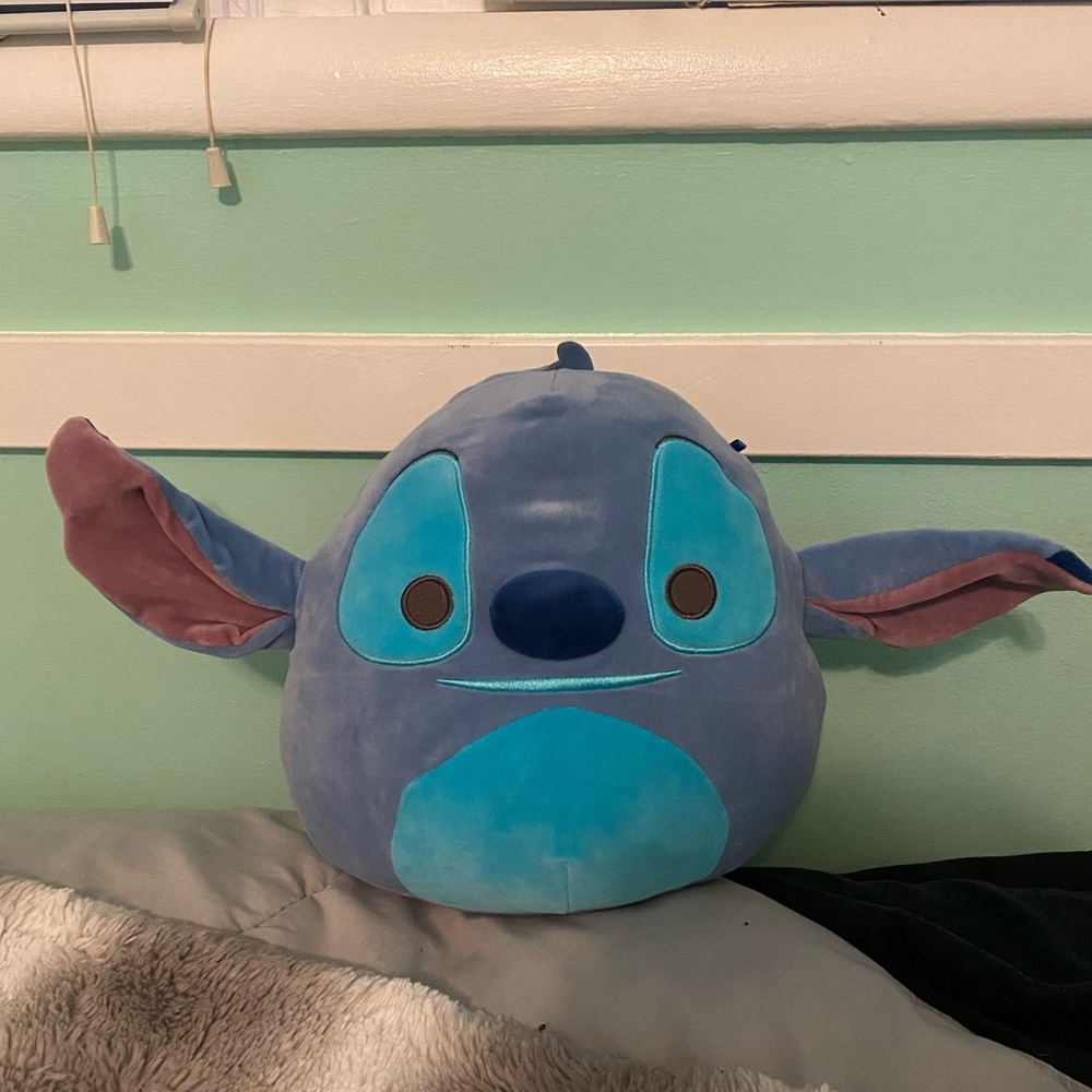 10” Stitch squishmallow